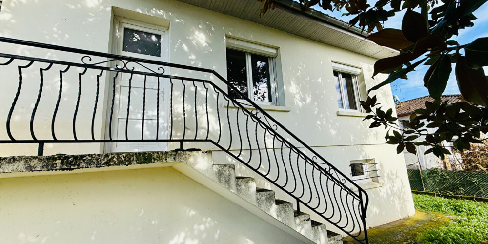 maison à ST SYLVESTRE SUR LOT (47140)