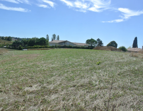 terrain  MARMANDE