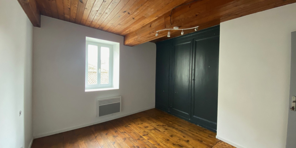 appartement à LAVARDAC (47230)