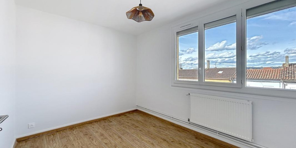 appartement à LE PASSAGE (47520)