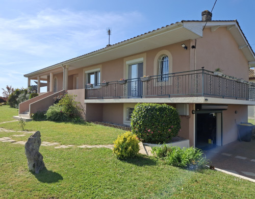 maison  ST PARDOUX ISAAC