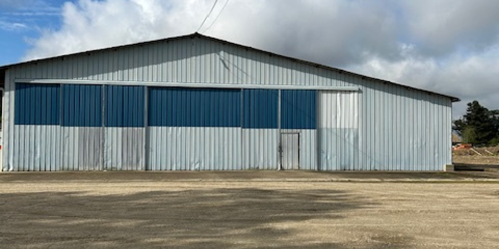 local industriel à VIRAZEIL (47200)