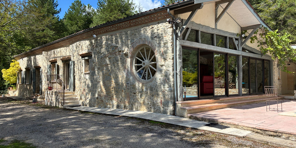 maison à BEAUGAS (47290)