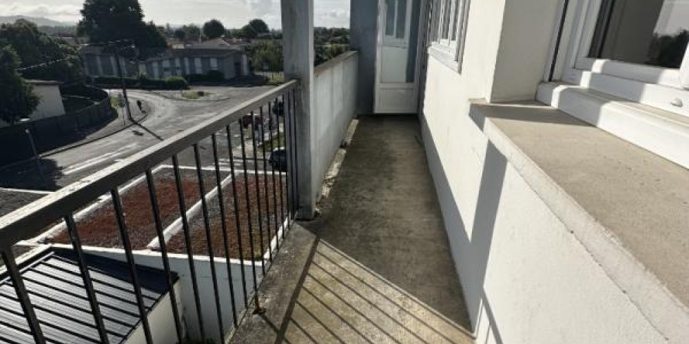 appartement à LE PASSAGE (47520)