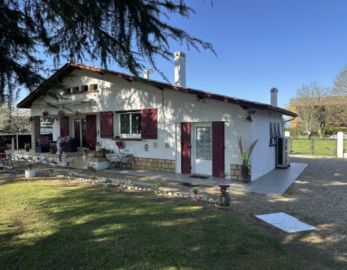 maison  STE BAZEILLE