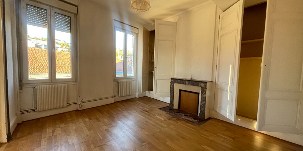 immeuble à AGEN (47000)