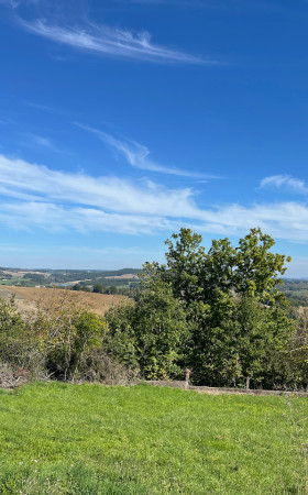 Terrain  MONCLAR