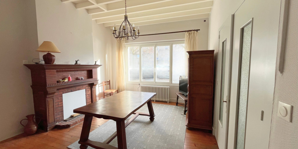 maison à NERAC (47600)