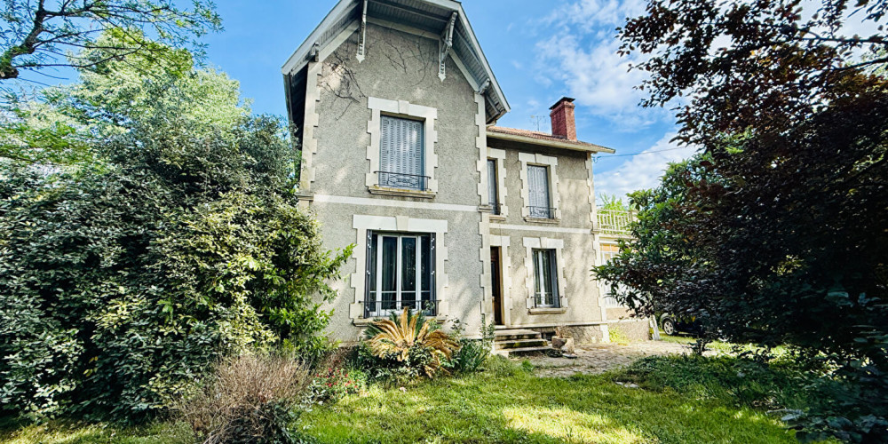 maison à ST SYLVESTRE SUR LOT (47140)