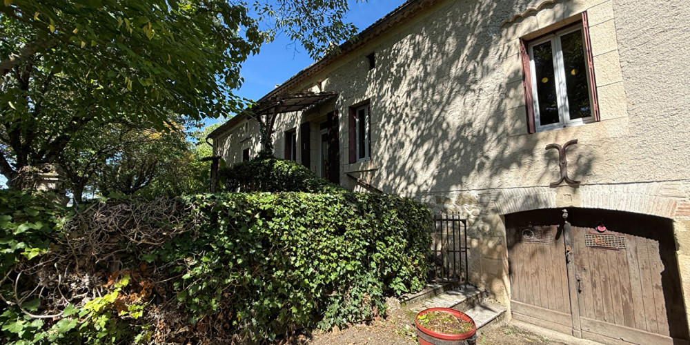 maison à DAUSSE (47140)