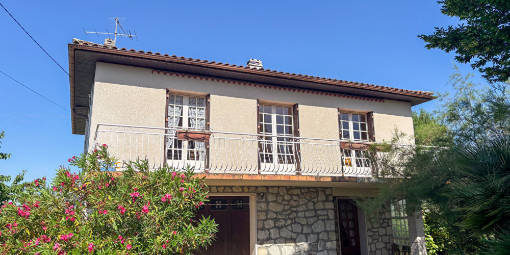 maison à ST SYLVESTRE SUR LOT (47140)