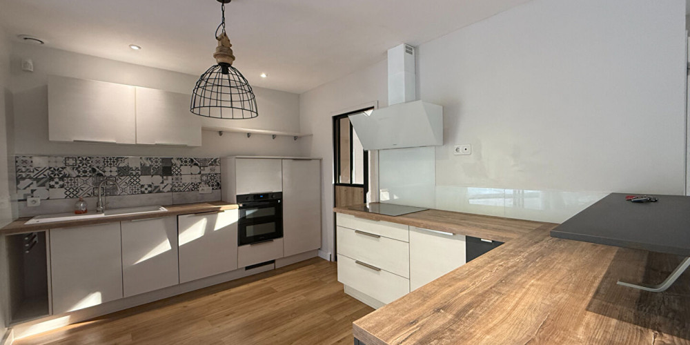 maison à PUJOLS (47300)