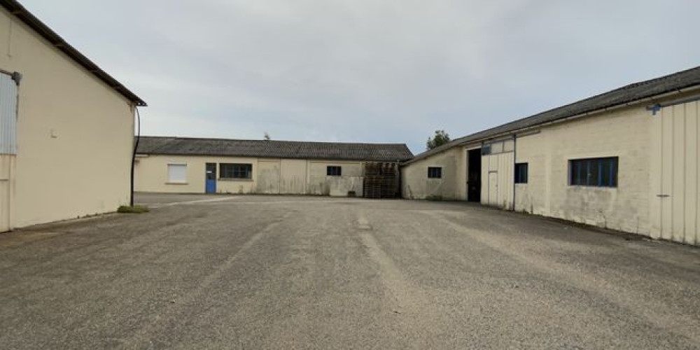 local industriel à STE BAZEILLE (47180)