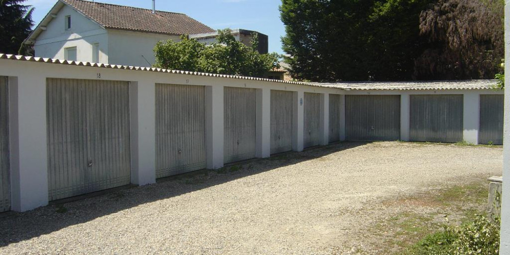 parking à AGEN (47000)