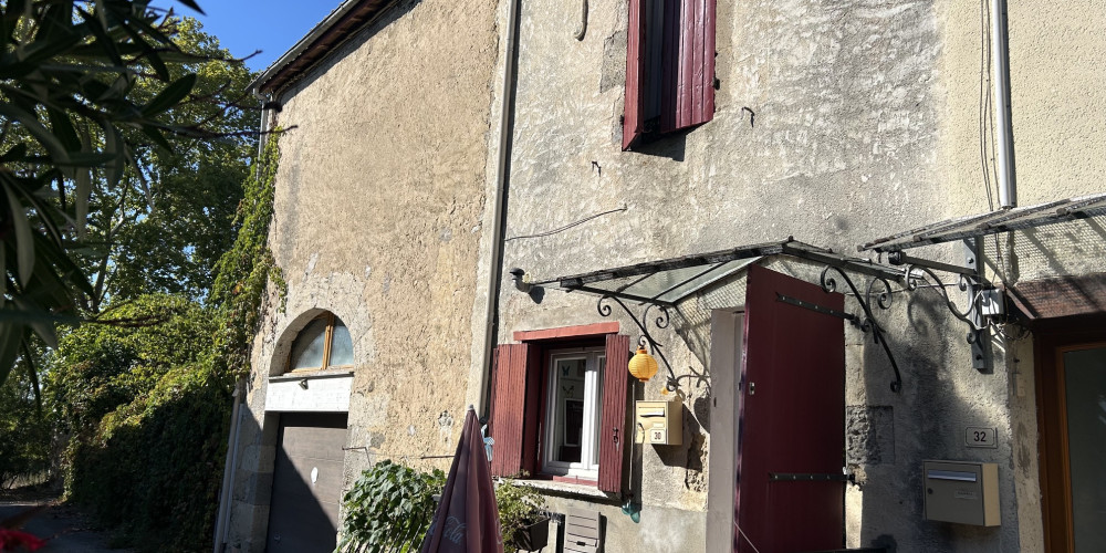 immeuble à FRECHOU (47600)
