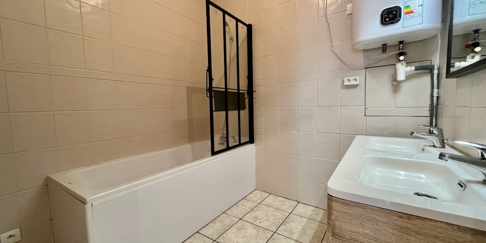 maison à STE LIVRADE SUR LOT (47110)