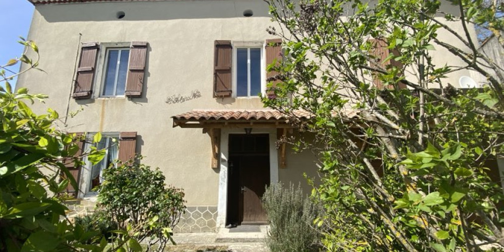 maison à NERAC (47600)