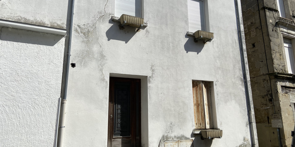 immeuble à MIRAMONT DE GUYENNE (47800)