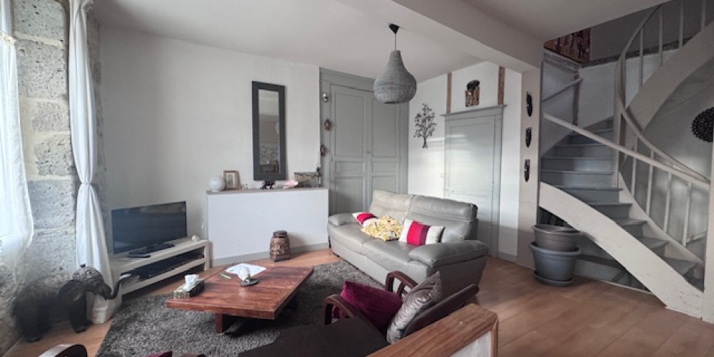 maison à NERAC (47600)