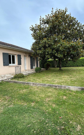 Maison  ROQUEFORT
