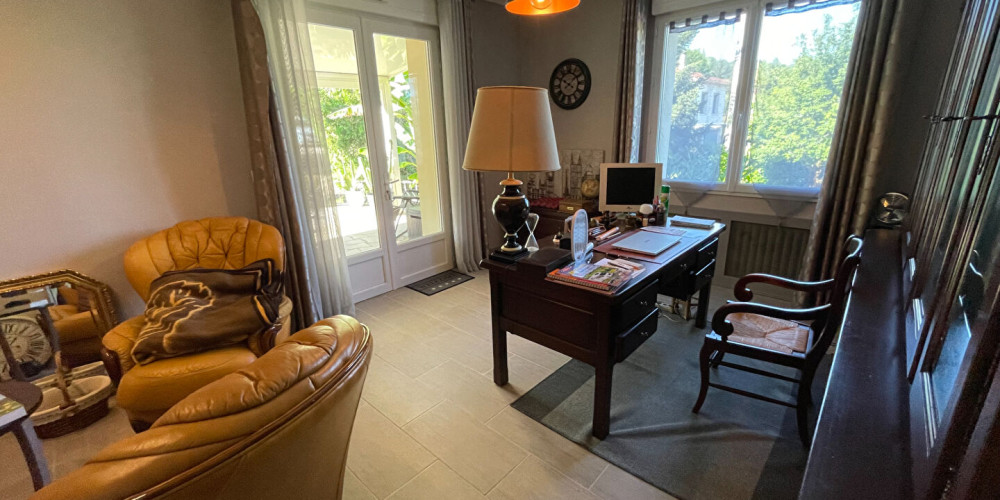 maison à PUJOLS (47300)