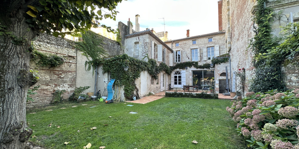 maison à AGEN (47000)