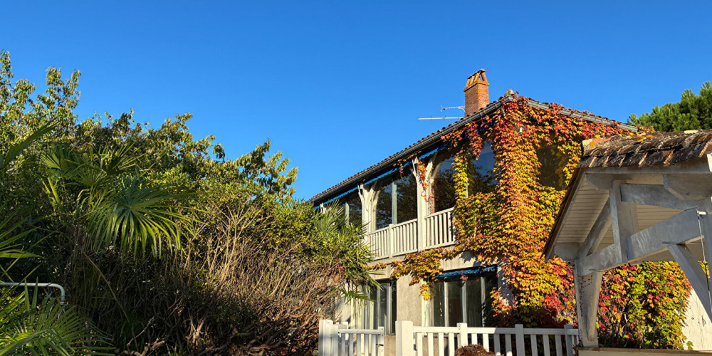 maison à PUJOLS (47300)