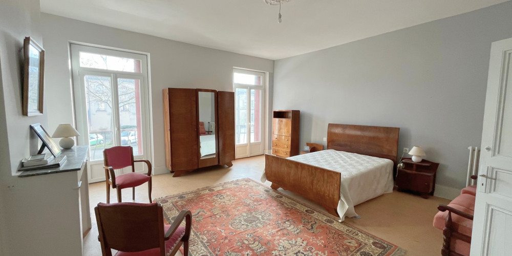 maison à NERAC (47600)