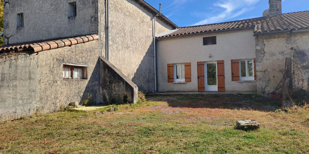 maison à BUZET SUR BAISE (47160)