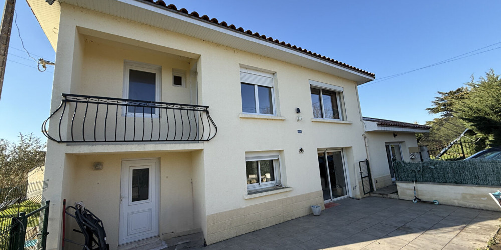 maison à ST SYLVESTRE SUR LOT (47140)