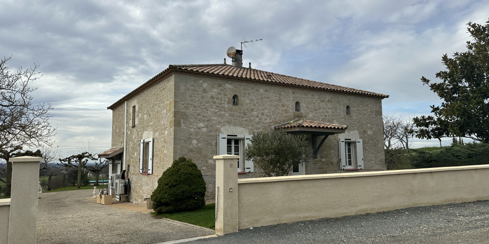 maison à BOURGOUGNAGUE (47410)