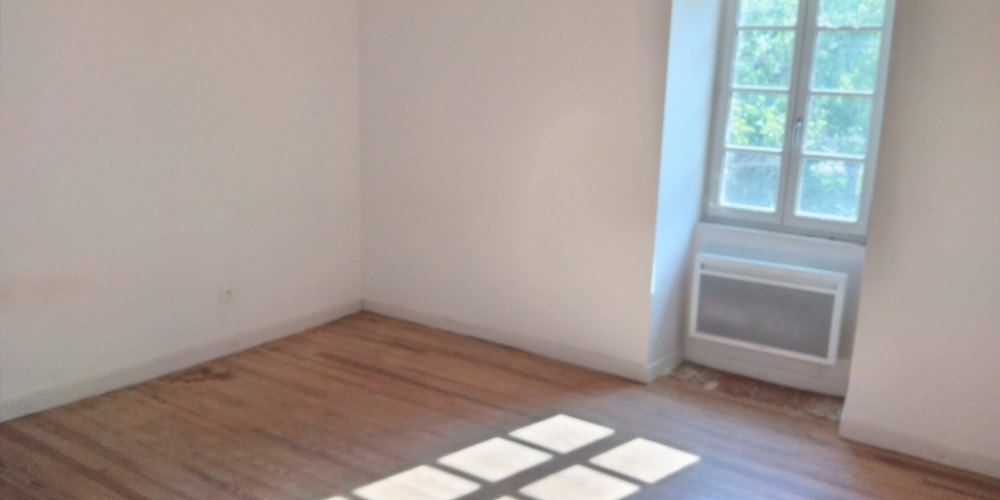 maison à NERAC (47600)