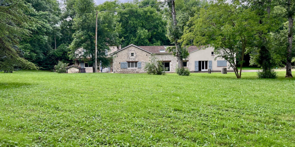 maison à MONBALEN (47340)