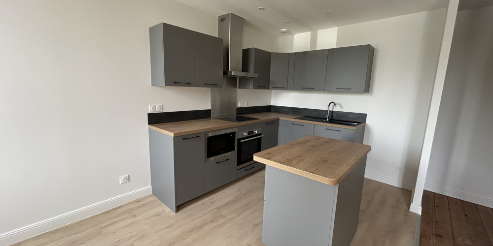 appartement à LE PASSAGE (47520)