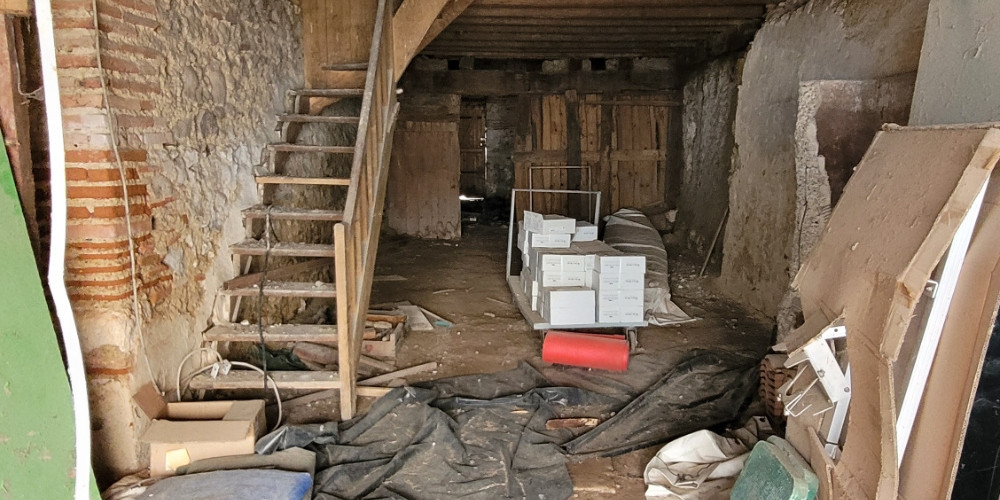 parking à DAMAZAN (47160)