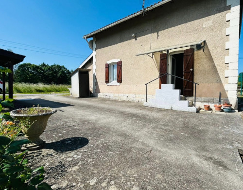 maison  BIAS