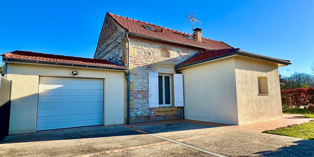 maison à STE LIVRADE SUR LOT (47110)