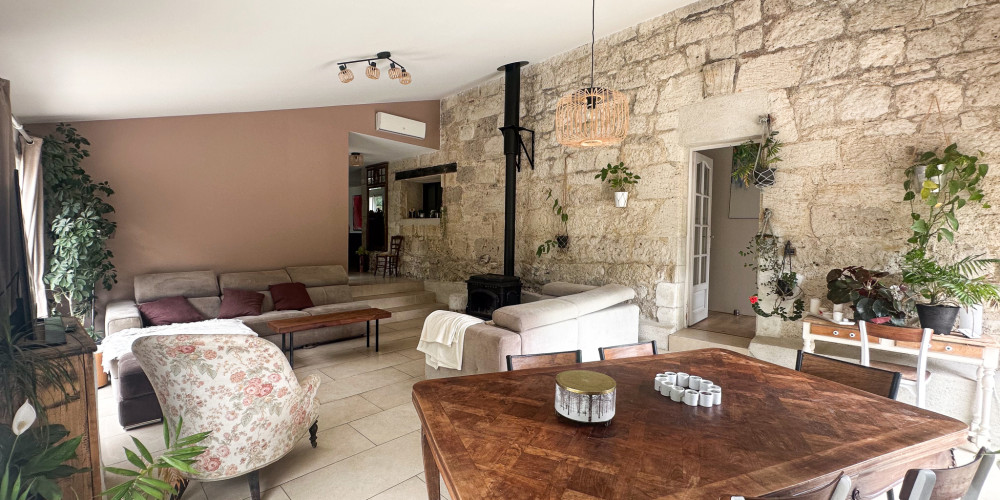 maison à ST PIERRE DE CLAIRAC (47270)