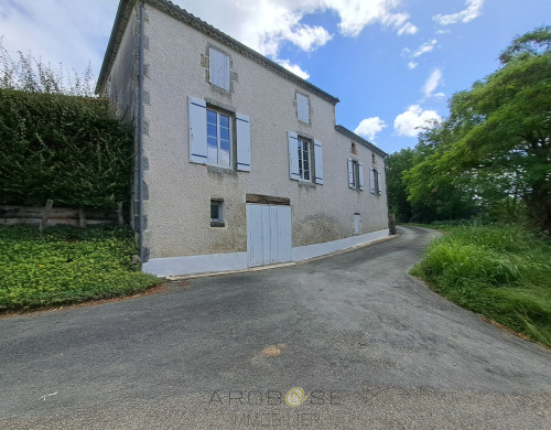 maison  PORT STE MARIE