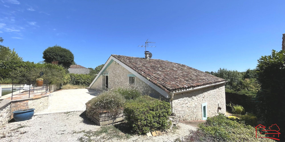 maison à ST ROBERT (47340)