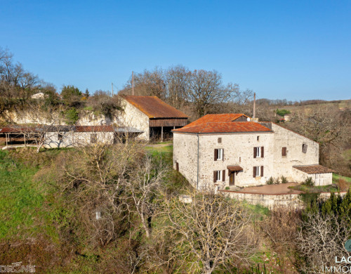 maison  PRAYSSAS