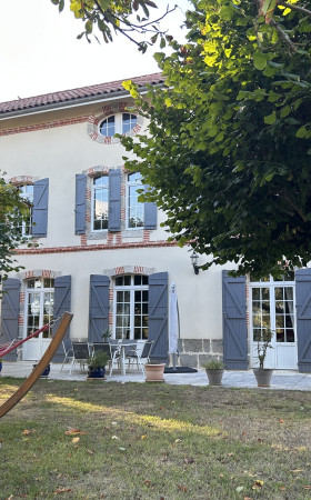 Maison  NERAC