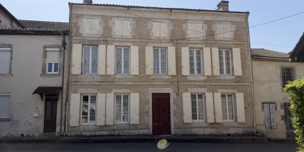 maison à PUCH D AGENAIS (47160)