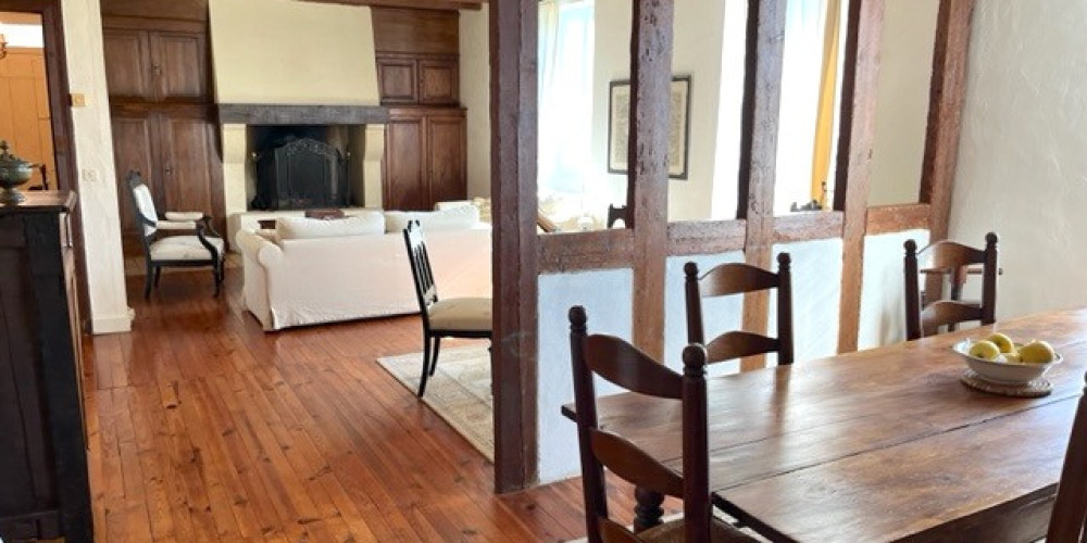 maison à DURAS (47120)