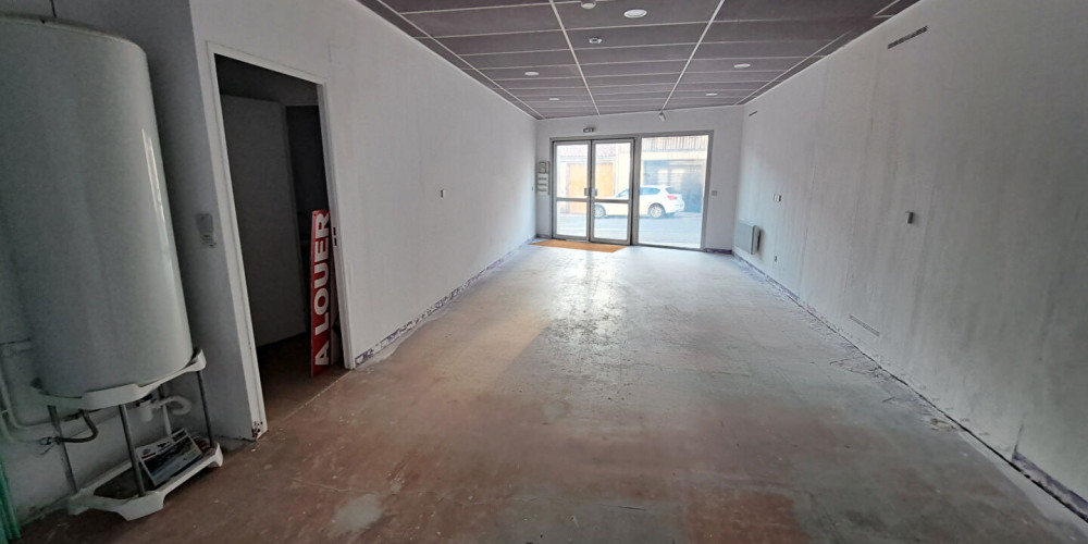 local commercial à FUMEL (47500)