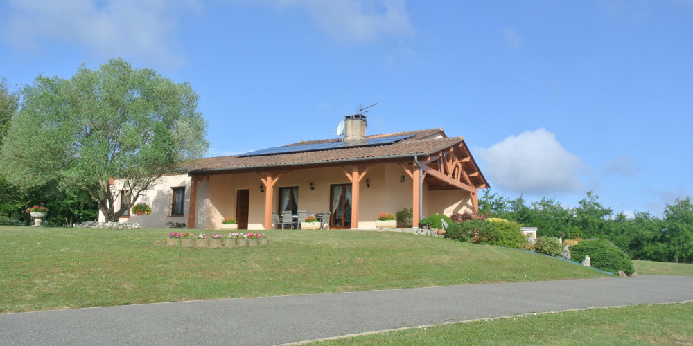 maison à SEYCHES (47350)