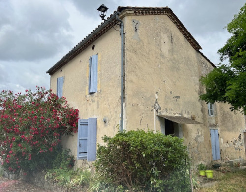 maison  LAVARDAC