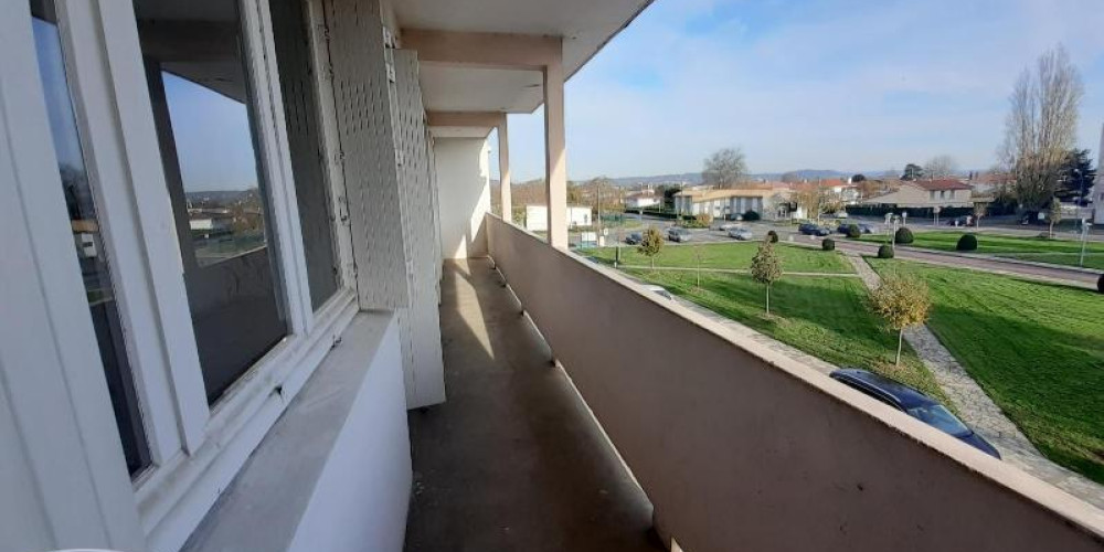 appartement à LE PASSAGE (47520)