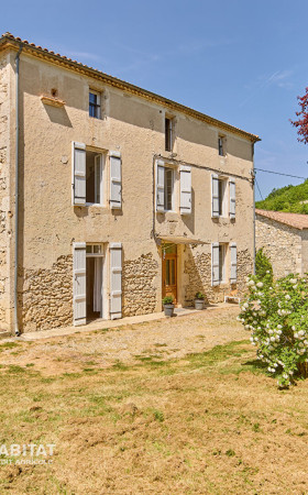 Maison  MONTESQUIEU