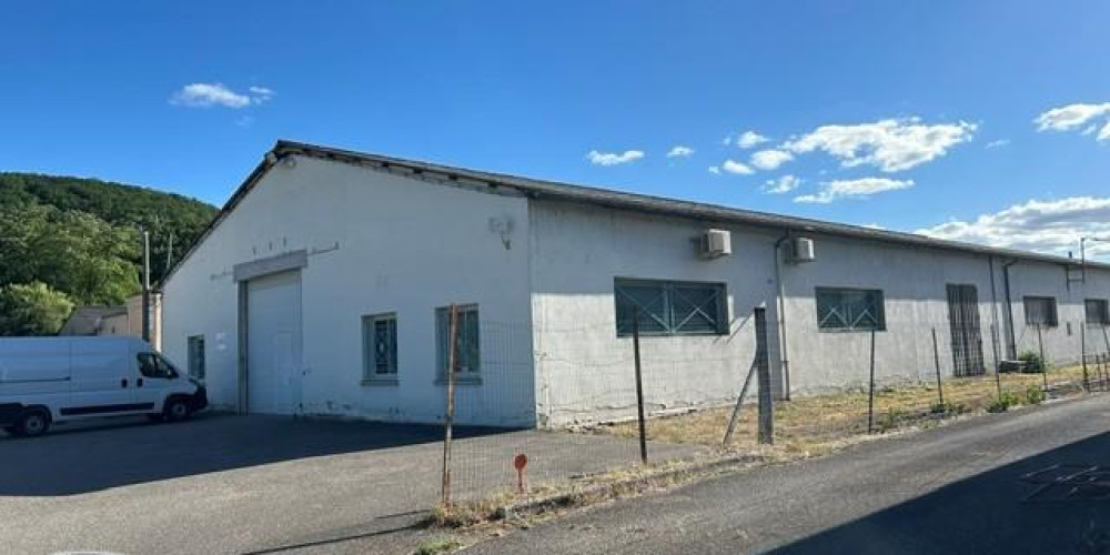 local commercial à VILLENEUVE SUR LOT (47300)